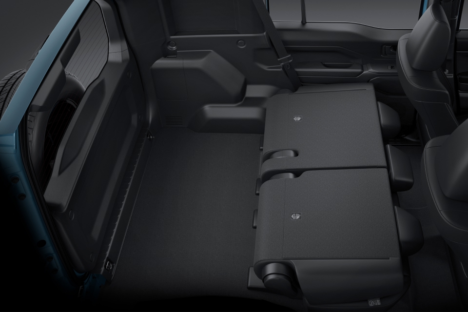 Foldable Rear Seat